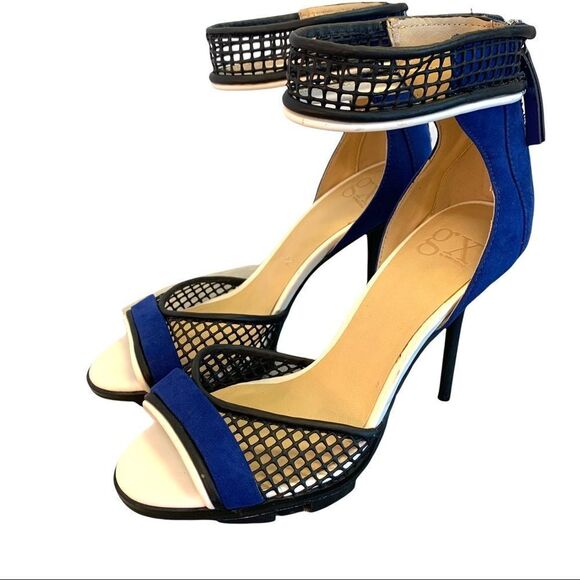 Nwob GX by Gwen Stefan blue black white Namiko Suede High Heels size 9 - Picture 3 of 11